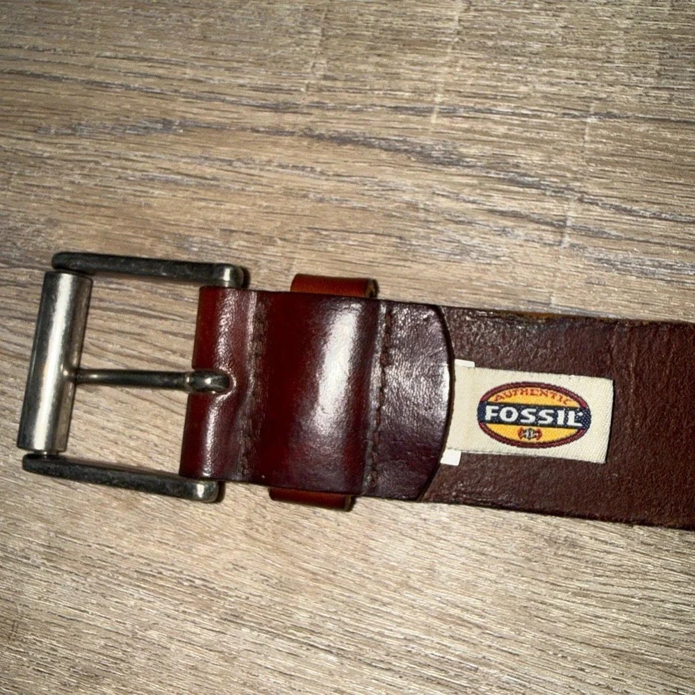 Vintage men's Fossil Leather Belt 34